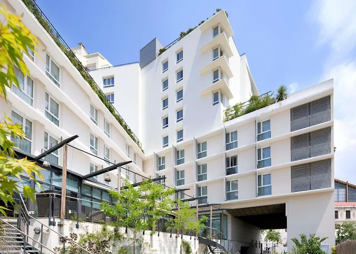 Holiday Inn Express Marseille Saint Charles, an IHG Hotel